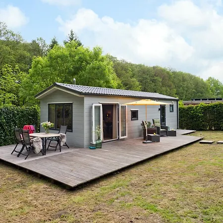 호텔 Lodges Op De Posbank 레덴